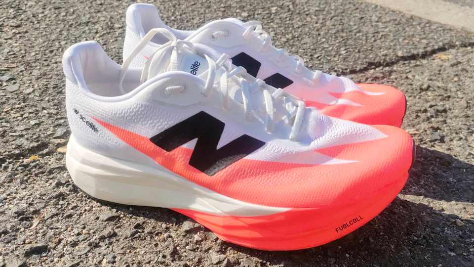 FuelCell SC Elite v5 正面図