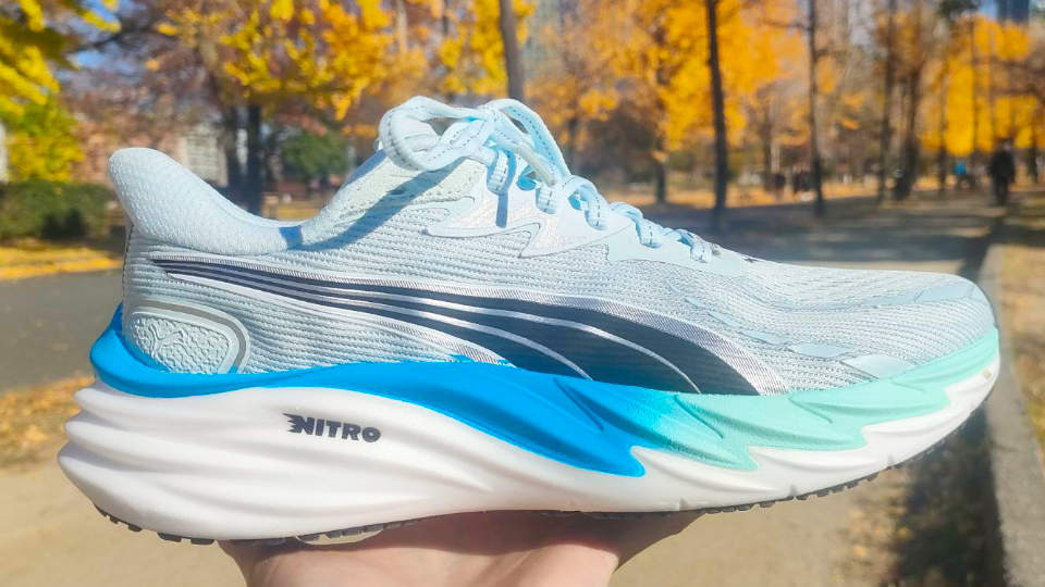 ヴェロシティニトロ4 軽量性