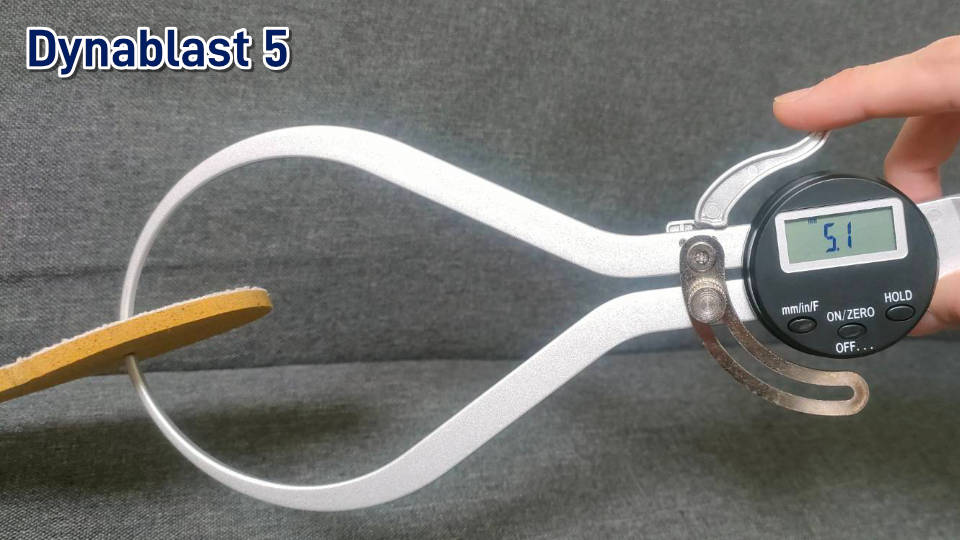 ダイナブラスト5 インソール厚さ