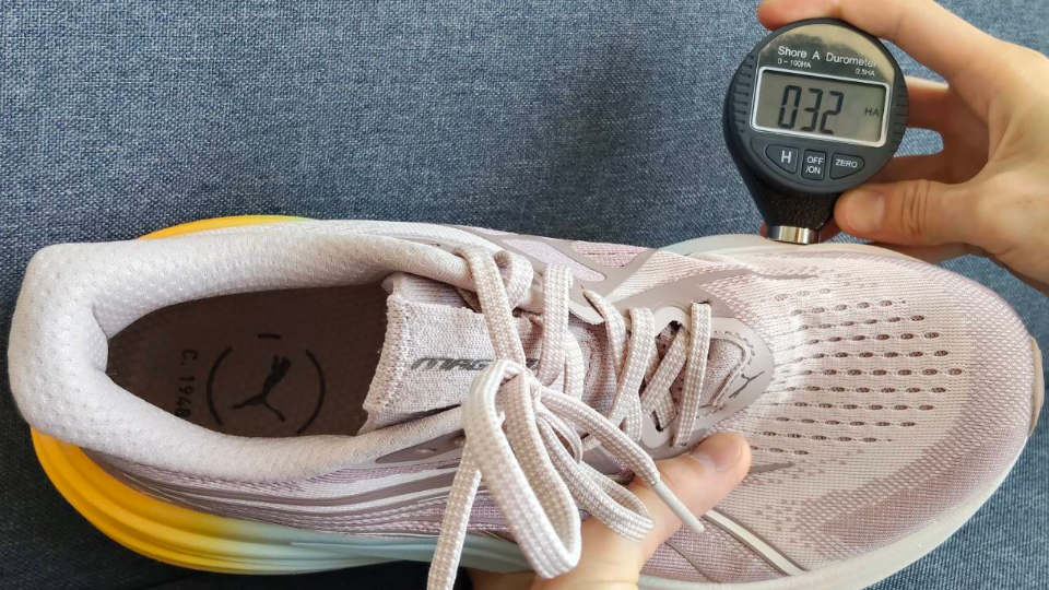 マグマックスニトロ2 ソール硬度