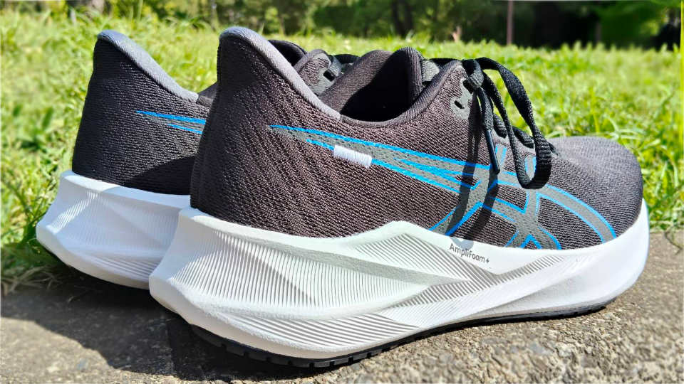 バーサブラスト4 厚みのあるソール