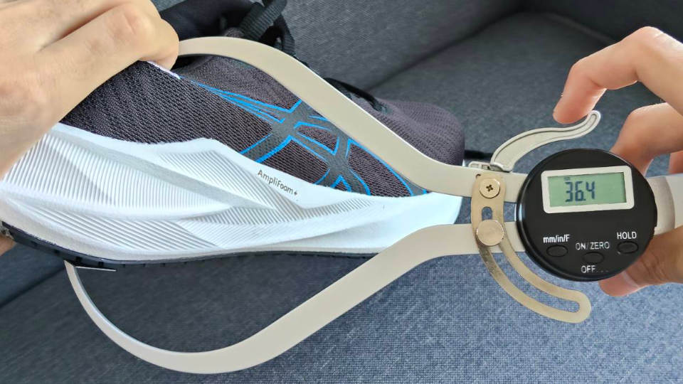 バーサブラスト4 厚さ