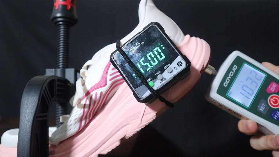 クリフトン11 曲げ剛性
